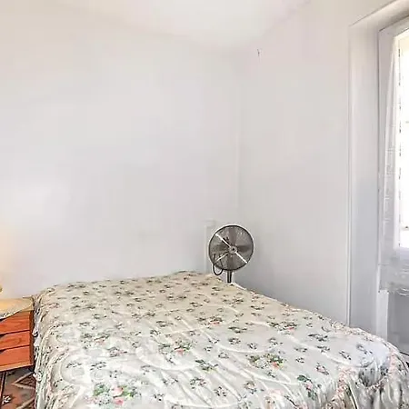Pour 7 Avec Vue Sur La Lägenhet